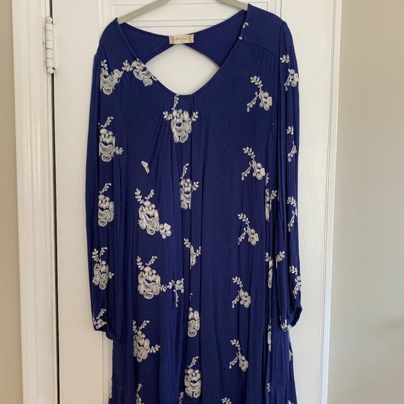 Altar'd State - Picture 2 of 4